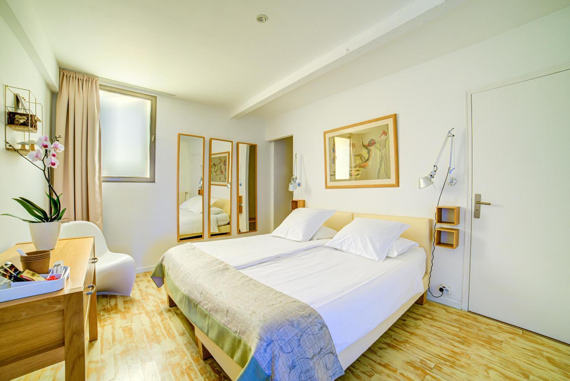 Bed and Breakfast Le Limas Avignone Camera foto