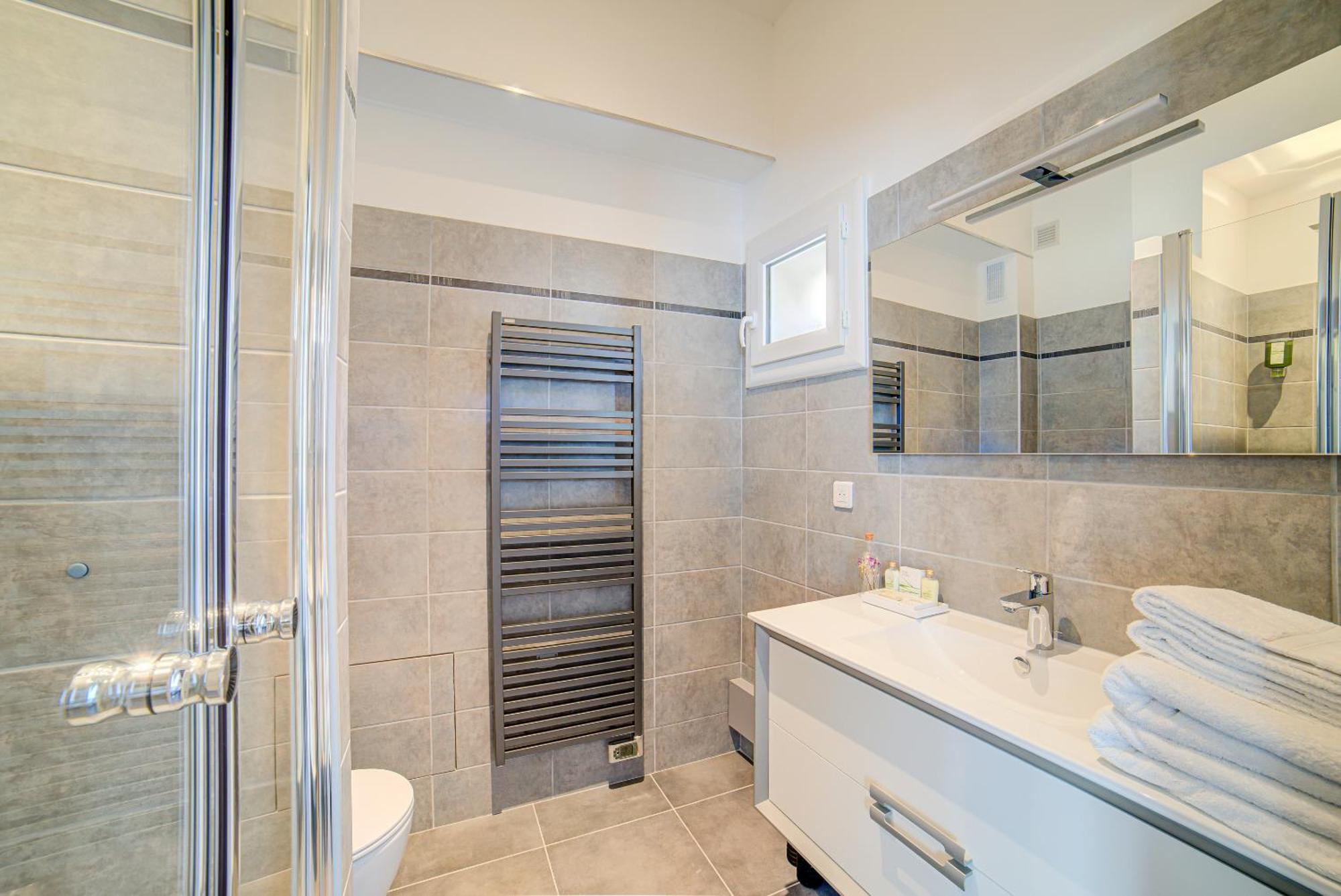 Bed and Breakfast Le Limas Avignone Camera foto